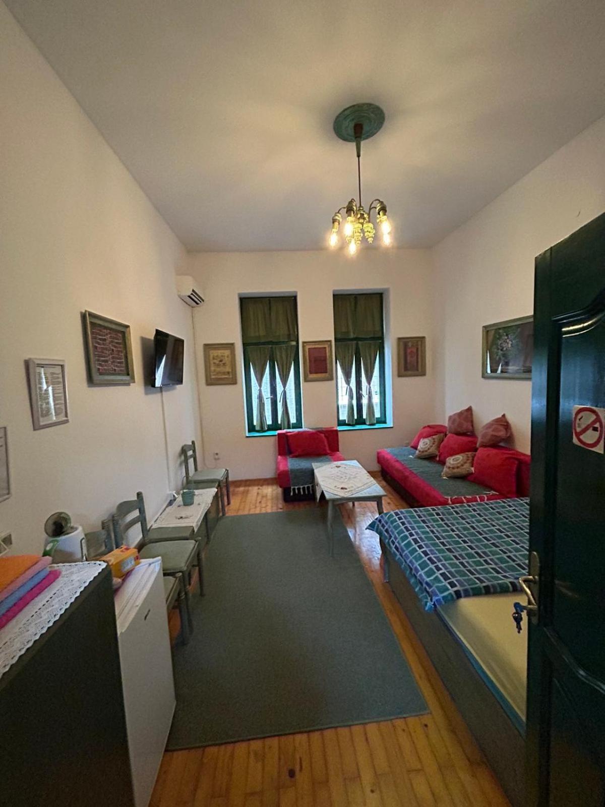 Guesthouse Hurma Rooms SJJ Eksteriør billede