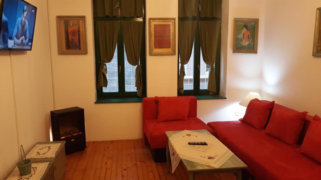 Guesthouse Hurma Rooms SJJ Eksteriør billede